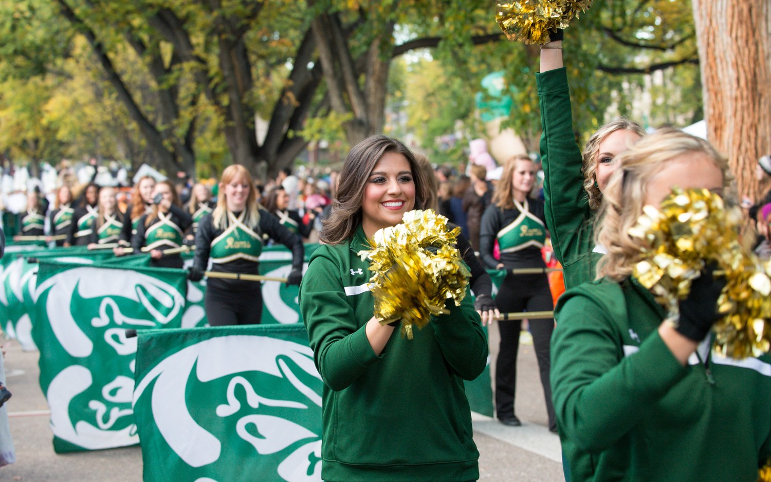 Cheerleaders during CSU's annual homecoming parade