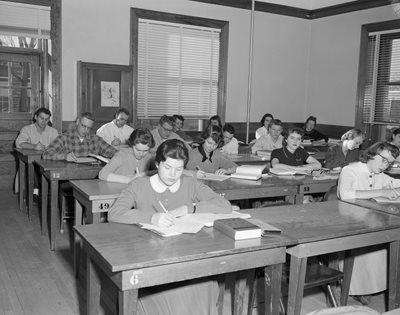 Accounting class in 1957